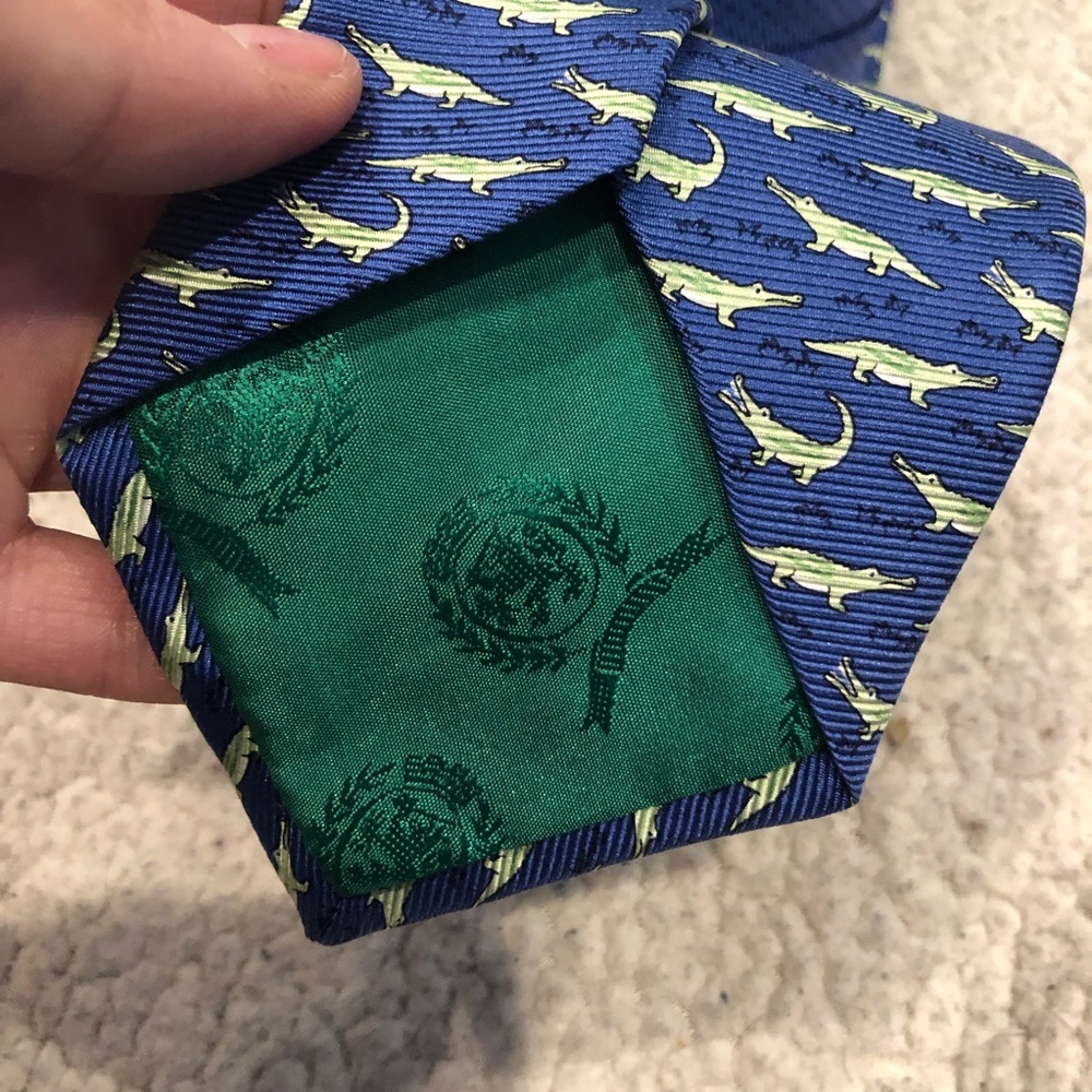 Tommy Hilfiger 100% Silk Alligator Gator Tie Blue Green Florida UF - Picture 5 of 5